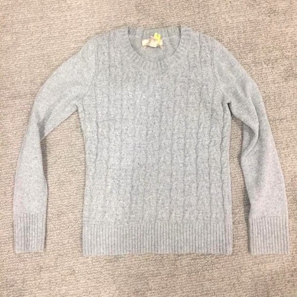 Banana Republic Sweaters - Banana Republic Silver Cable Knit Sweater